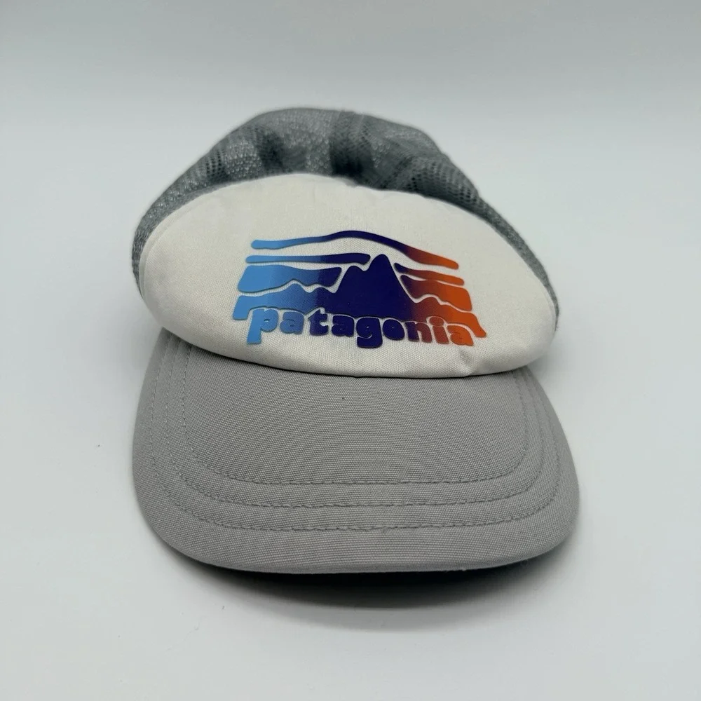 VTG Patagonia Snapback Trucker Cap Gray White Mesh Foam Mountain Logo Outdoor